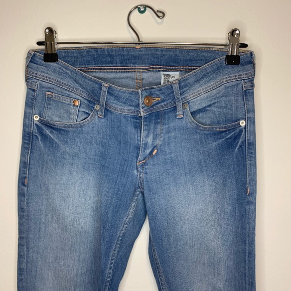 H&M Low Rise Skinny Jeans - Picture 1 of 4